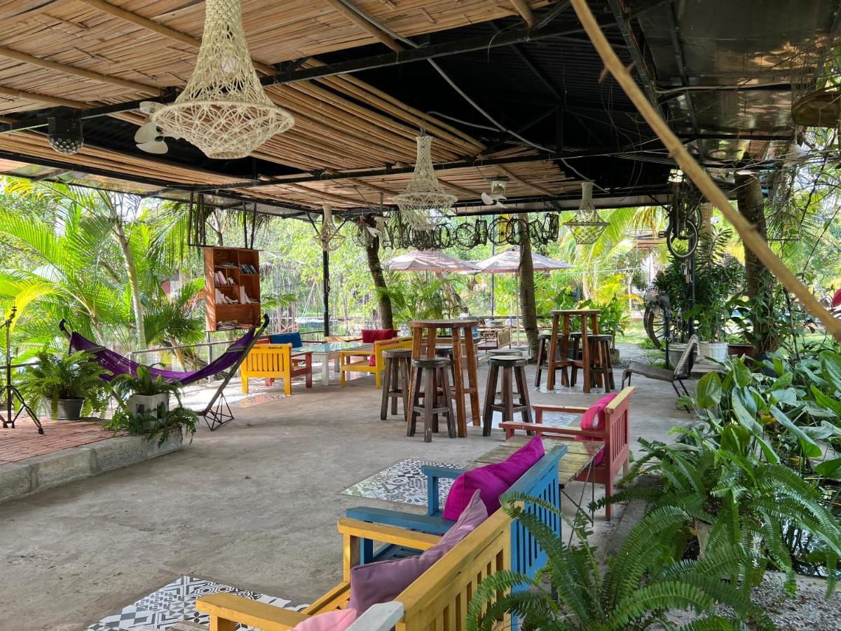 Lagi Farmstay Esterno foto