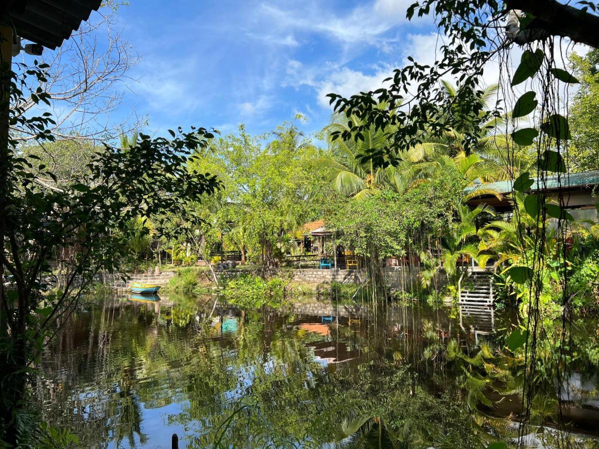 Lagi Farmstay Esterno foto