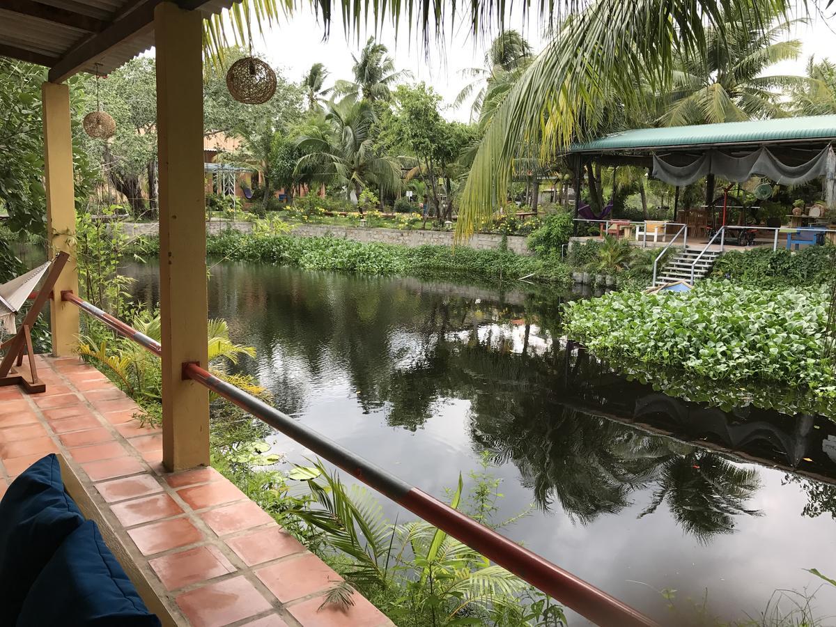 Lagi Farmstay Esterno foto