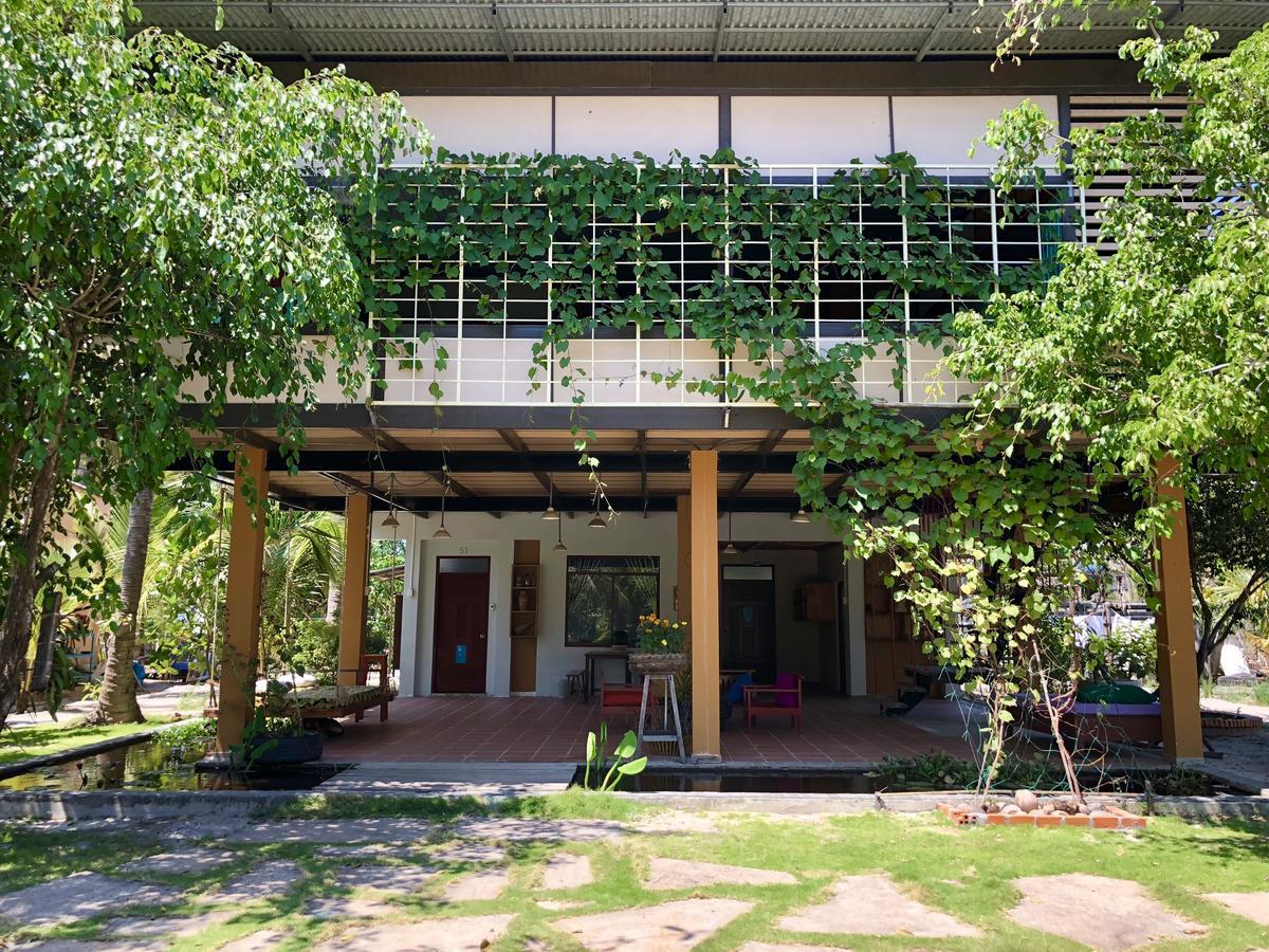 Lagi Farmstay Esterno foto