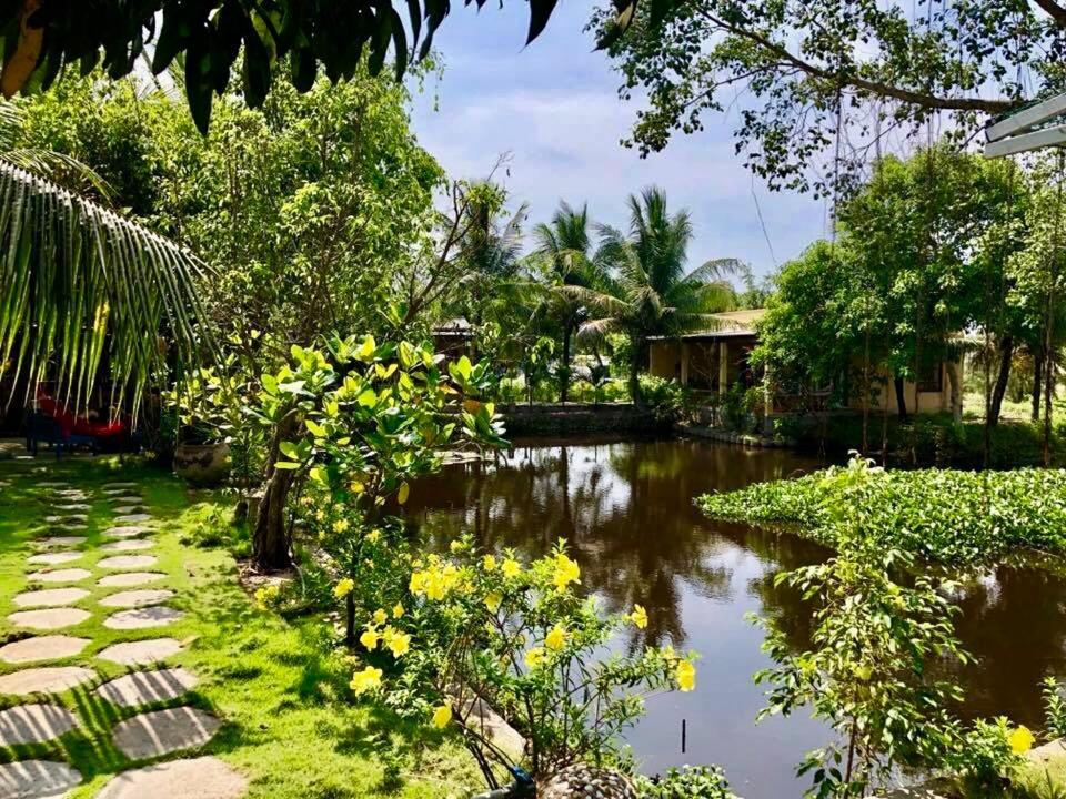 Lagi Farmstay Esterno foto